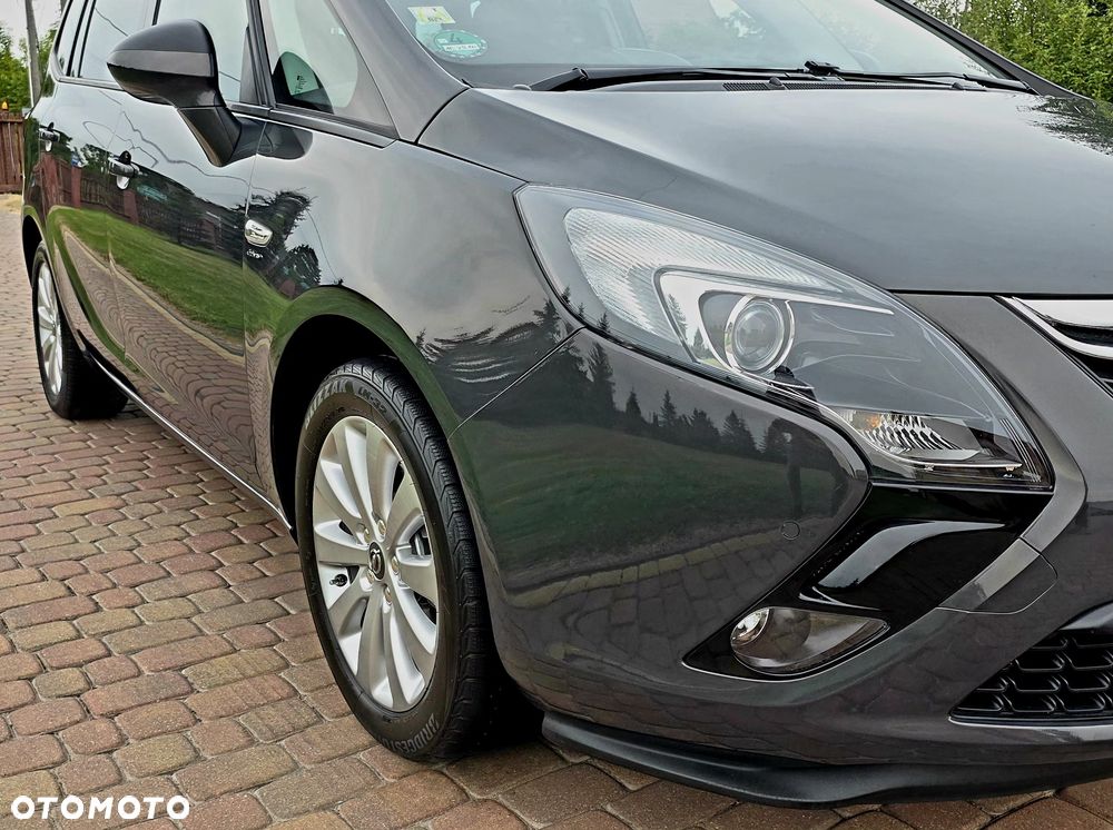 Opel Zafira - 16