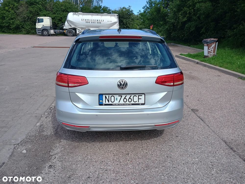 Volkswagen Passat 2.0 TDI BMT Trendline - 3