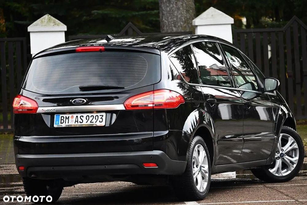 Ford S-Max 2.0 TDCi DPF Titanium X - 13