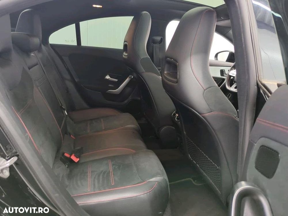 Mercedes-Benz CLA 180 7G-DCT Edition AMG Line - 9