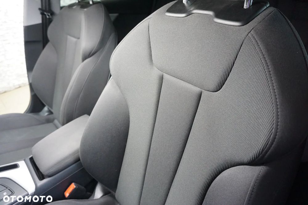 Audi A4 Avant 35 TDI S tronic - 22