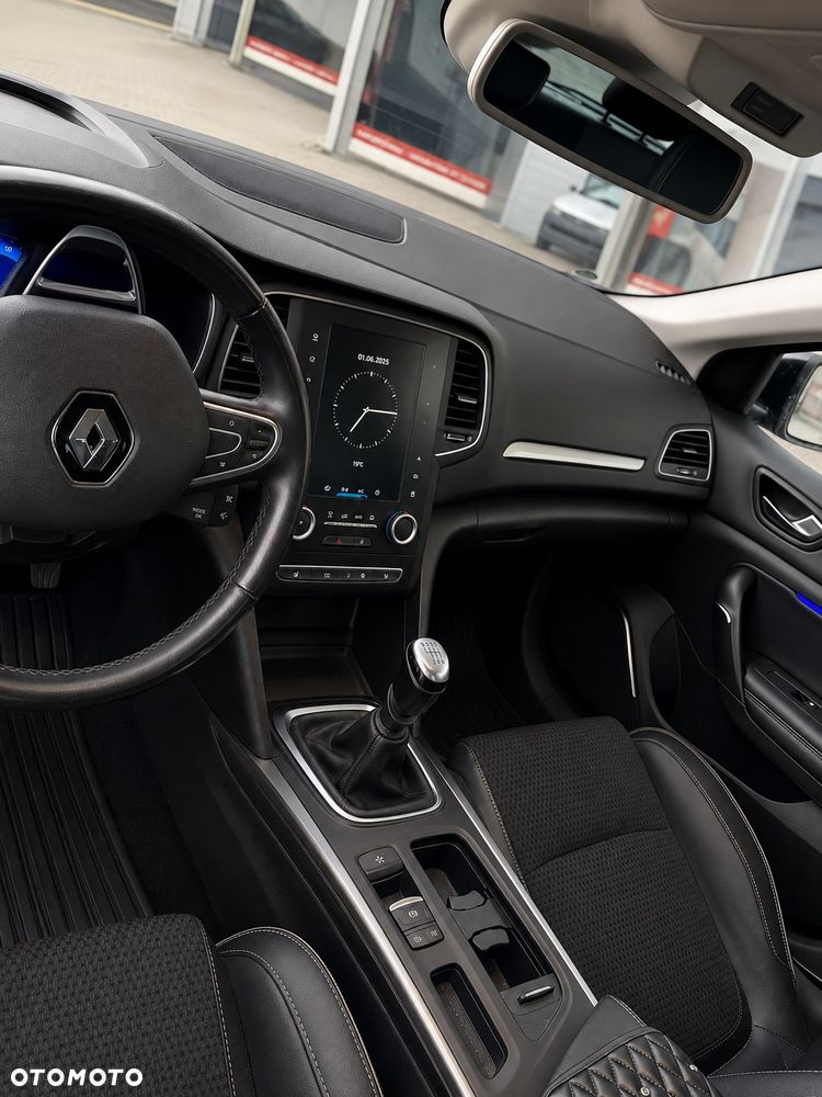 Renault Megane 1.2 Energy TCe Bose - 4