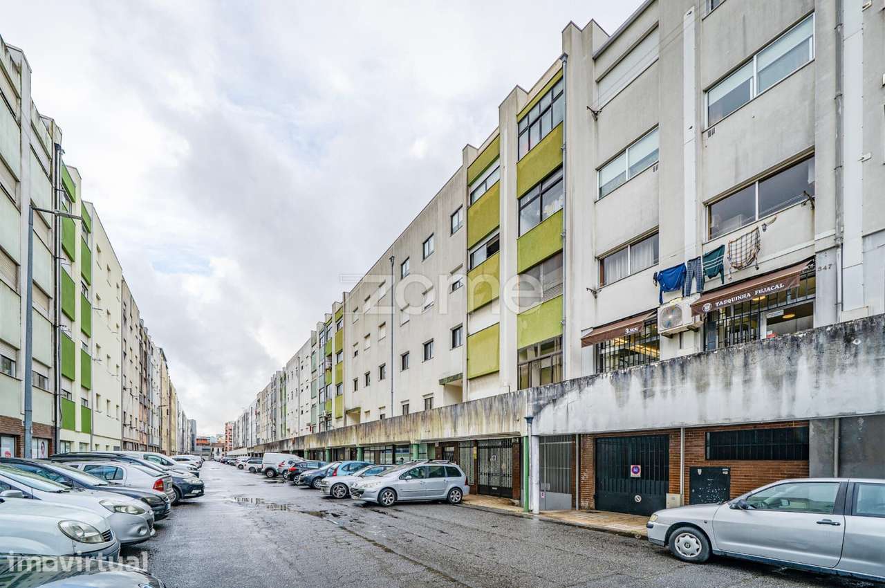 Loja com 100m² no Fujacal – Ideal para Comércio, Serviços ou Invest... - Grande imagem: 3/22