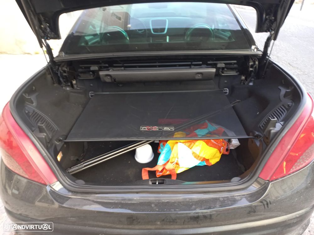 Peugeot 207 CC 1.6 HDi FAP Sport - 4