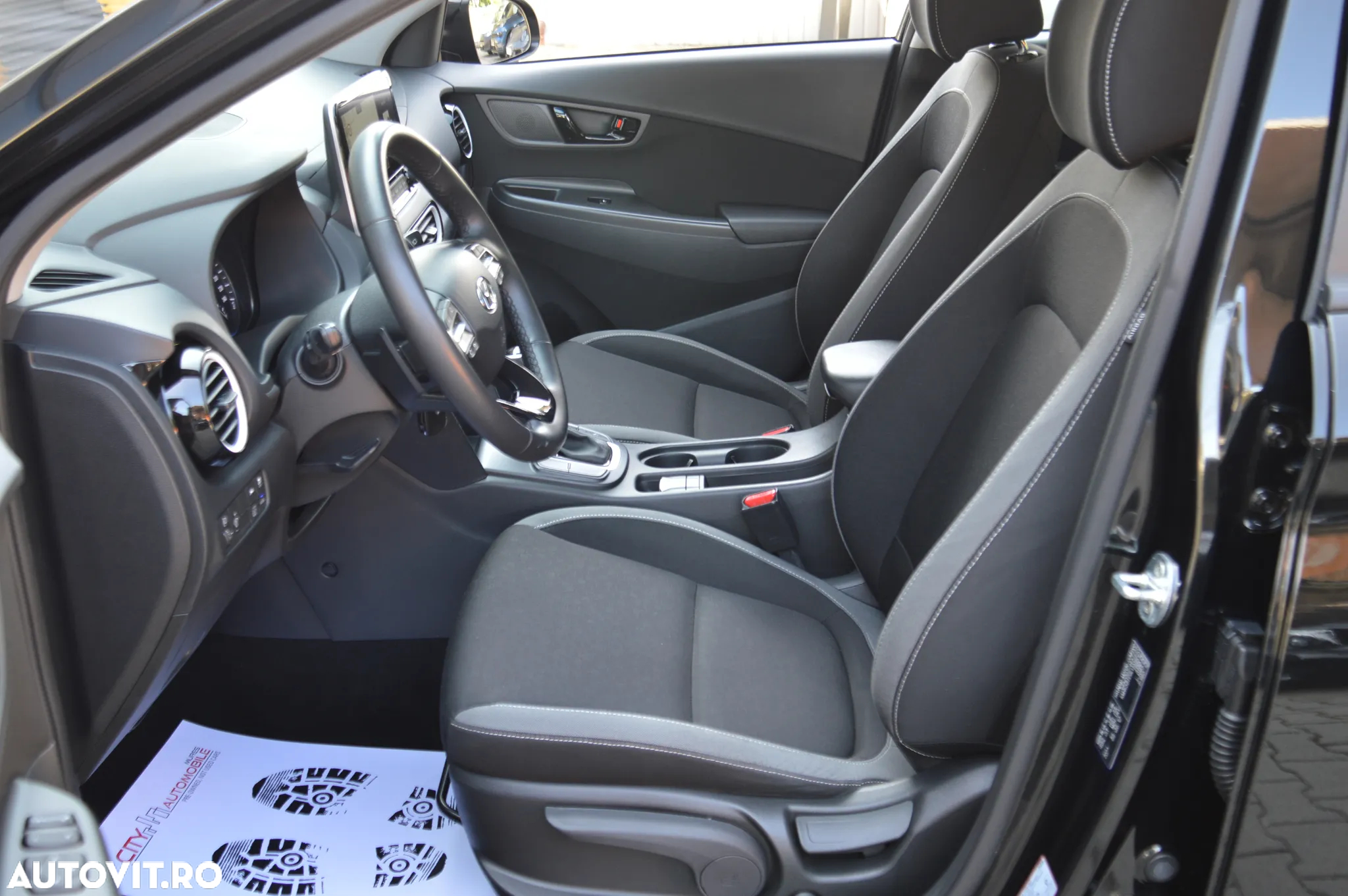 Hyundai KONA 1.6 GDI DCT Hybrid Select - 8