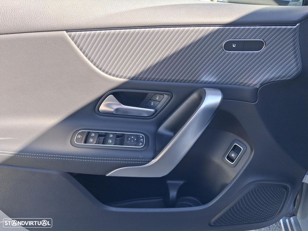 Mercedes-Benz A 250 Limousine - 9