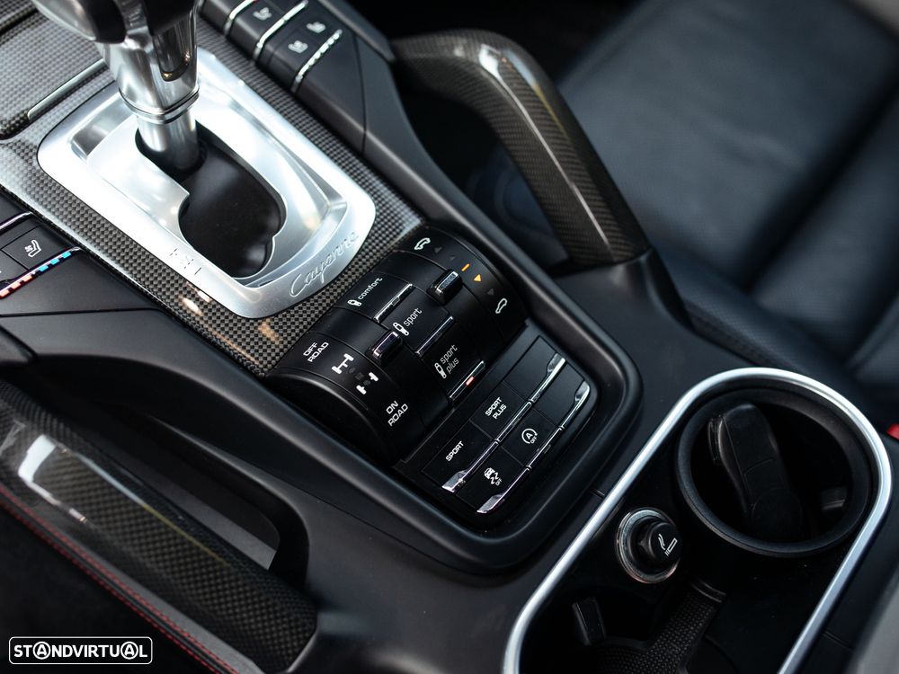 Porsche Cayenne Turbo Tiptronic S - 37