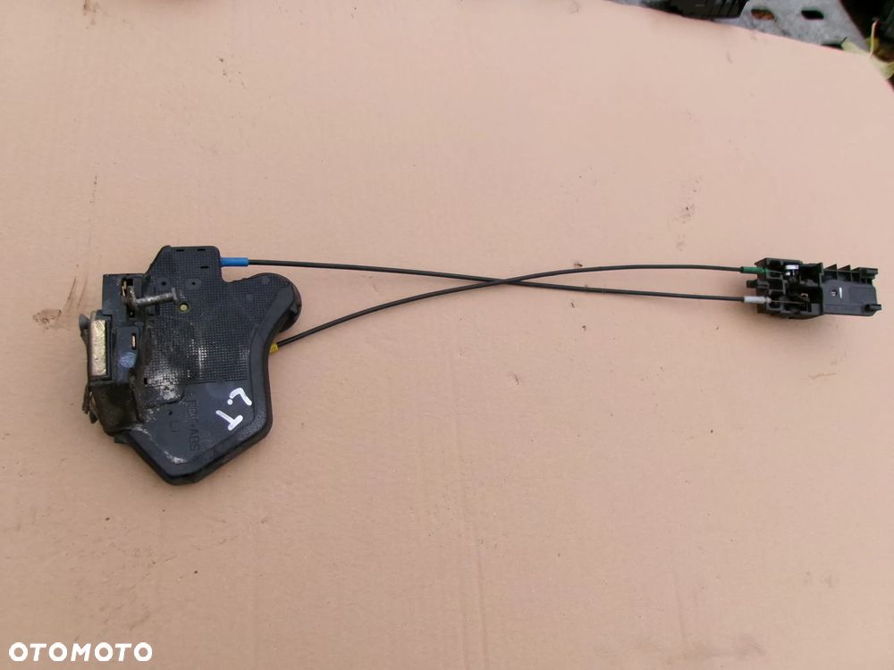 ZAMEK DRZWI LEWY TYŁ TOYOTA AVENSIS T25 03-09 - 1