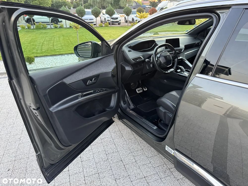 Peugeot 3008 - 23