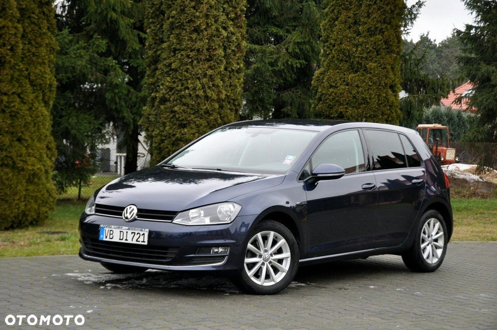 Volkswagen Golf - 10