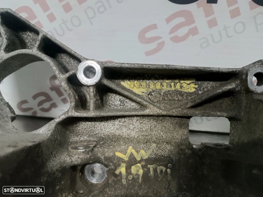 APOIO / SUPORTE DA BOMBA INJETORA / ALTERNADOR VOLKSWAGEN GOLF IV / SEAT LEON / AUDI A3 1.9TDI VP90 VP110 038903143F - 2