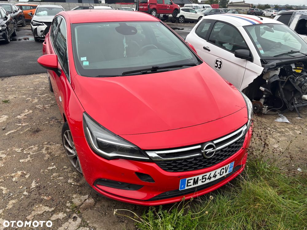 Opel Astra IV 1.6 CDTI Cosmo - 2