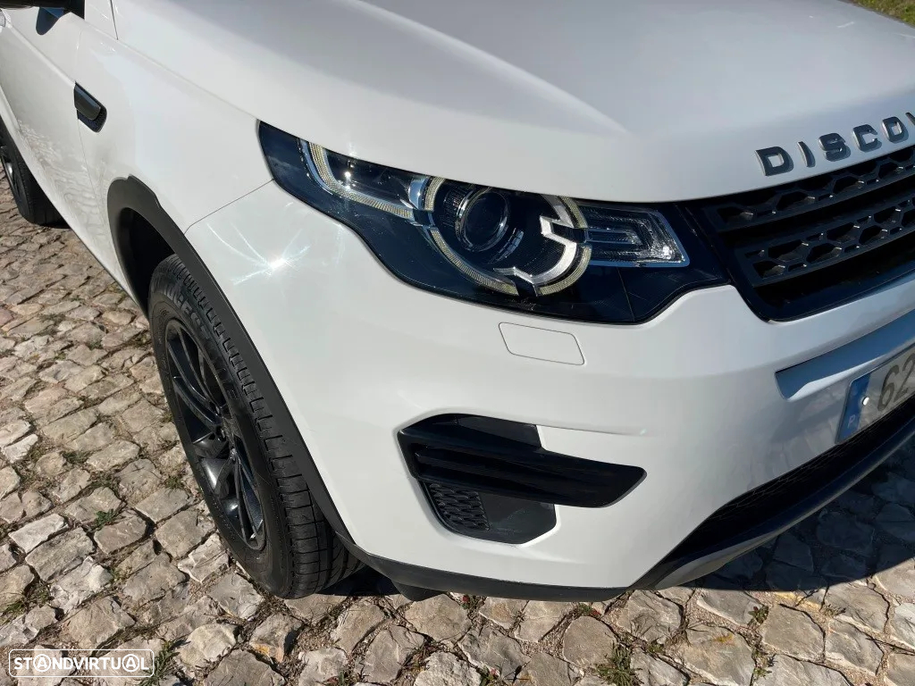 Land Rover Discovery Sport 2.0 TD4 HSE Luxury - 16