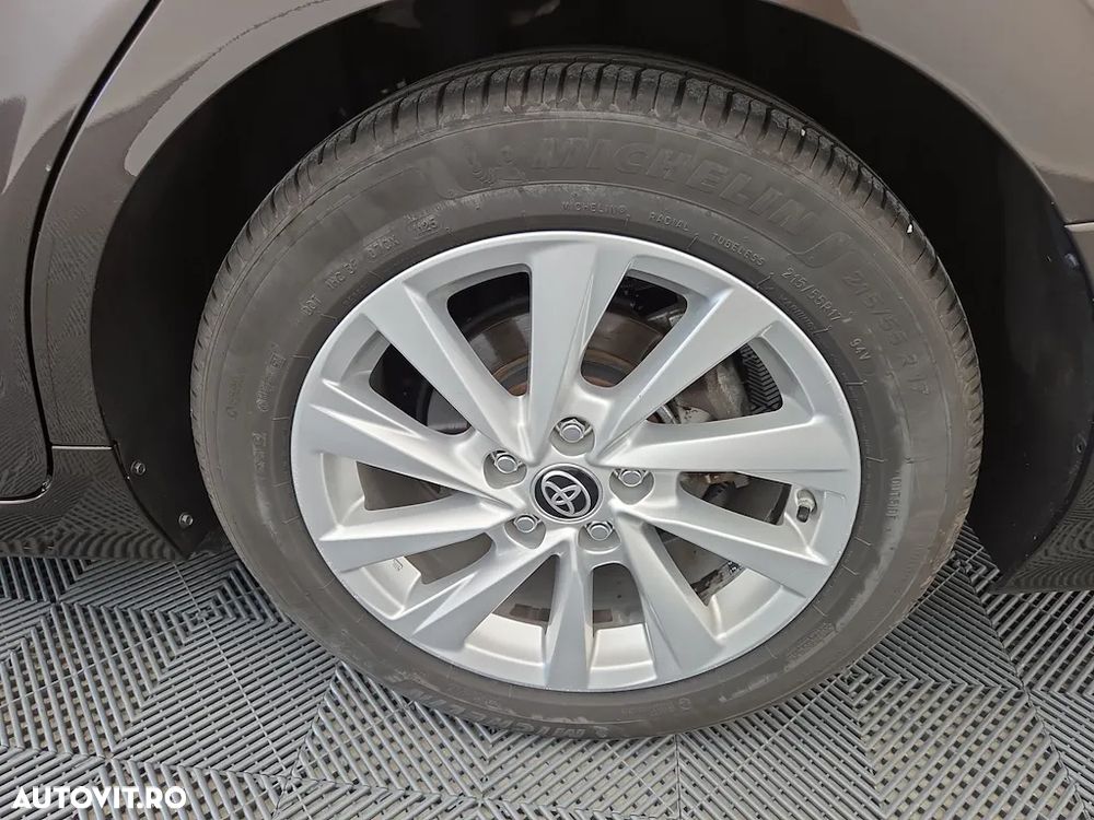 Toyota Camry 2.5 Business - 15