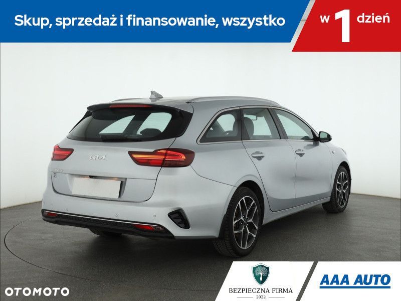 Kia Ceed - 6