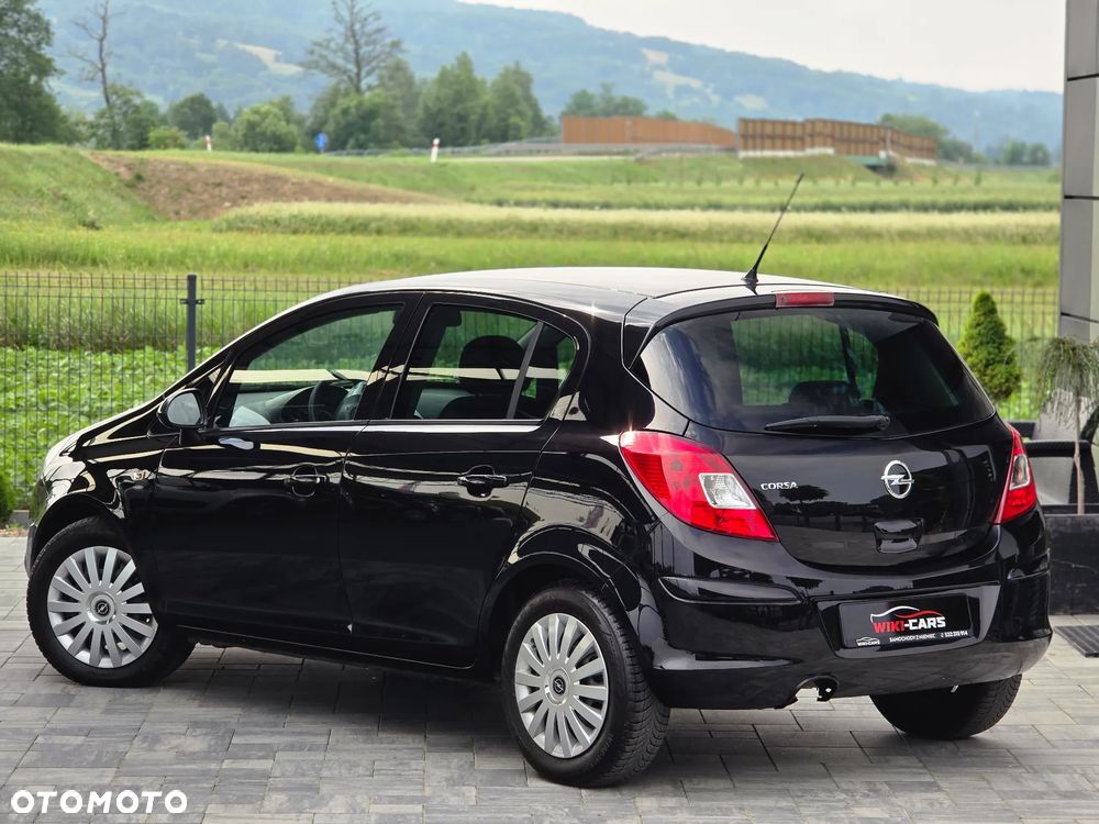 Opel Corsa 1.4 16V Satellite - 10