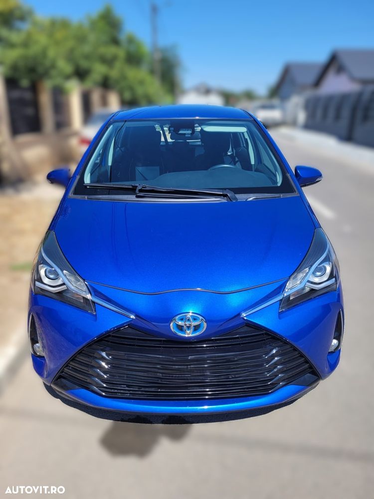 Toyota Yaris 1.5 VVT-i HSD Sol - 4