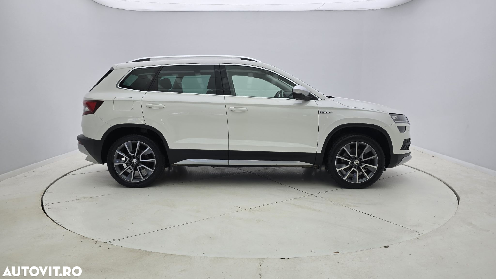 Skoda Karoq 2.0 TDI 4X4 DSG Ambition - 5