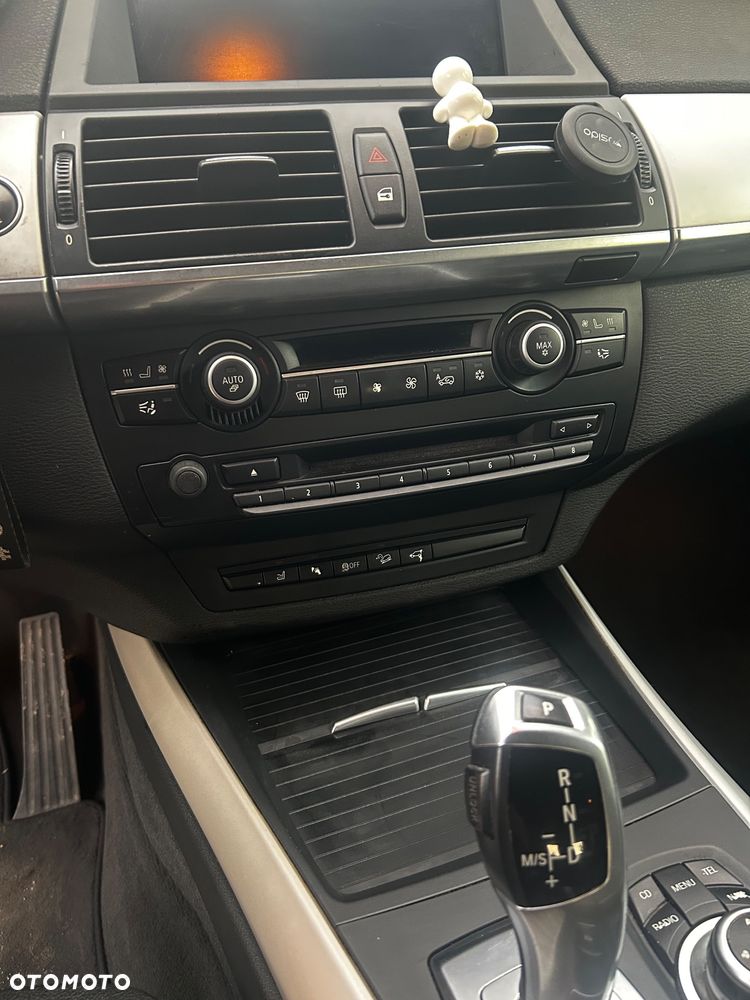 BMW X5 xDrive30d - 16