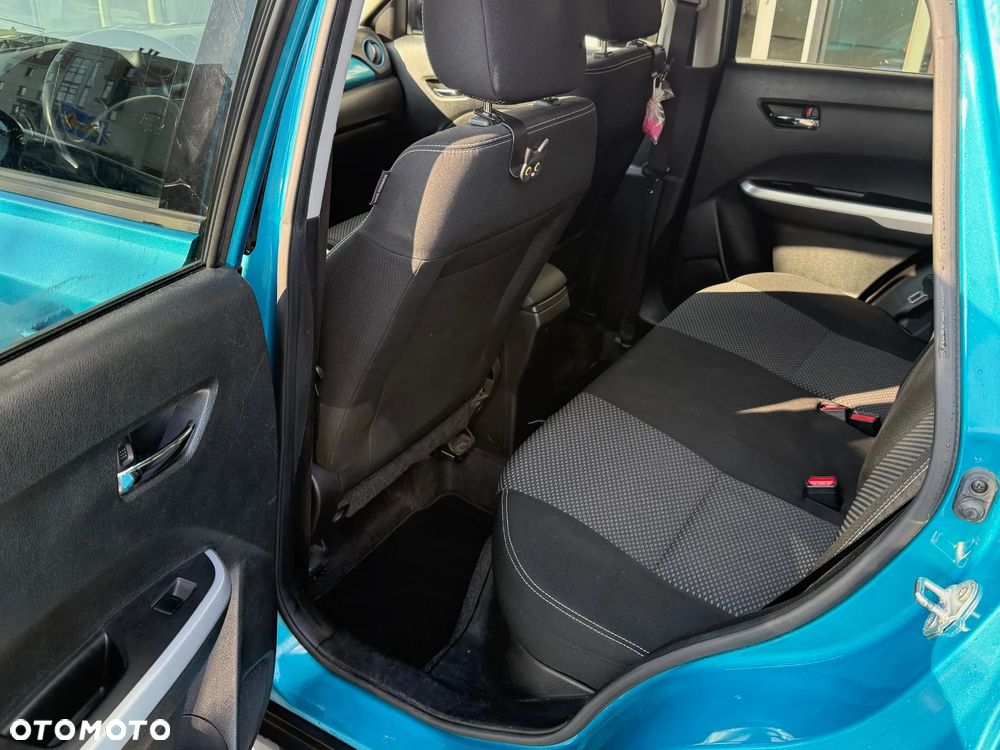 Suzuki Vitara 1.6 Premium 4WD - 10