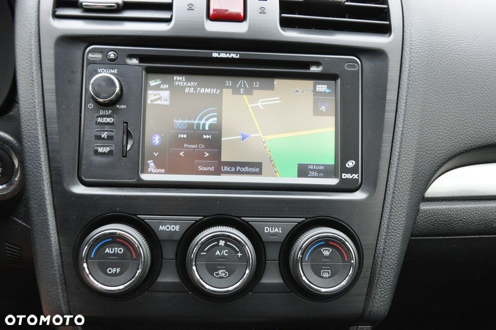 Subaru XV 2.0 i Exclusive Lineartronic - 17