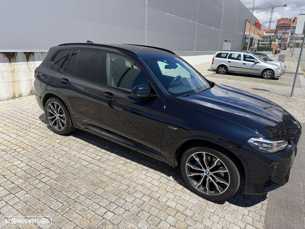 BMW X3 30 e xDrive Pack M 50 anos - 13
