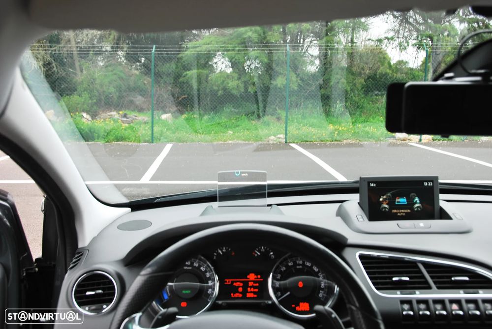 Peugeot 3008 2.0 HDi Hybrid4 - 30