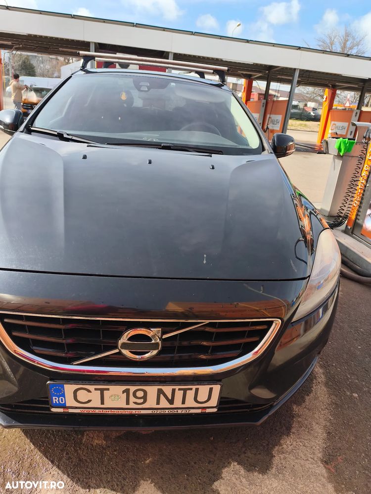 Volvo V40 D2 Powershift Momentum - 6