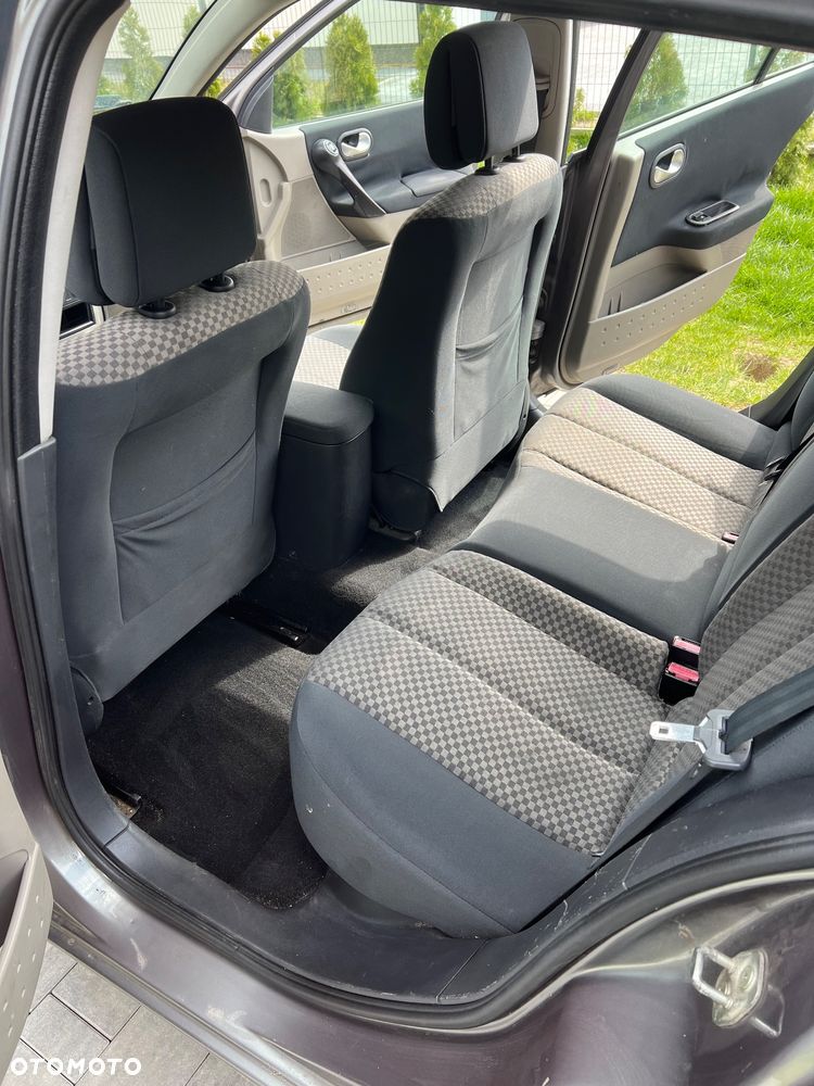 Renault Megane 1.6 Confort Expression - 12