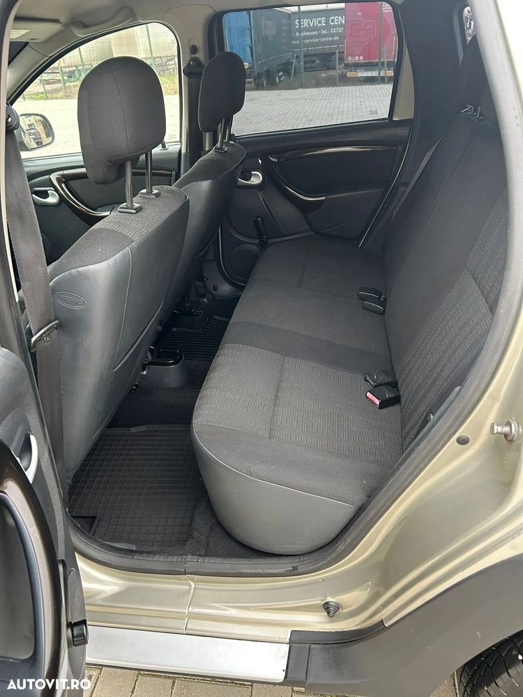 Dacia Duster 1.5 dCi 4x2 Prestige - 7