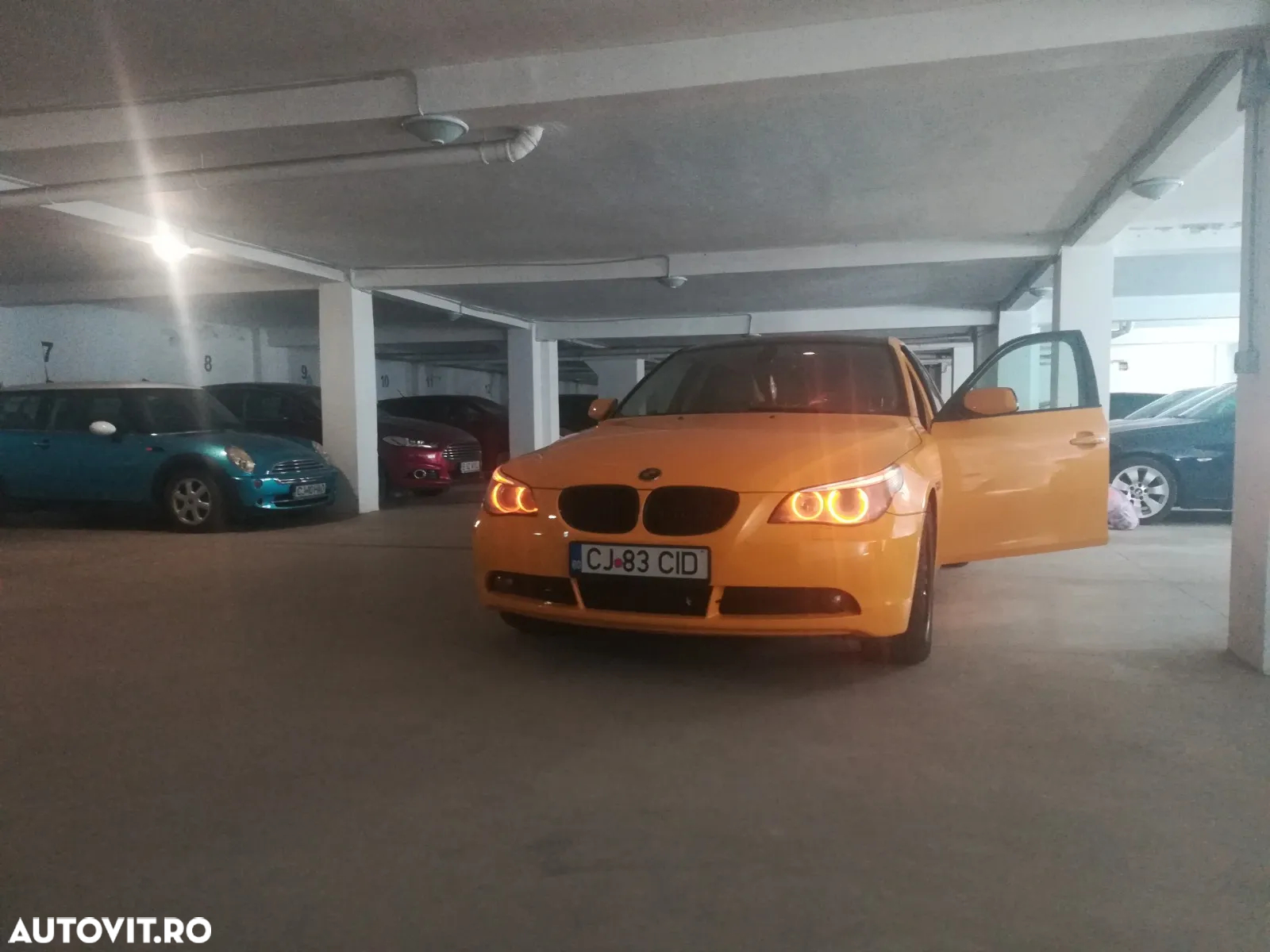 BMW Seria 5 520i - 10