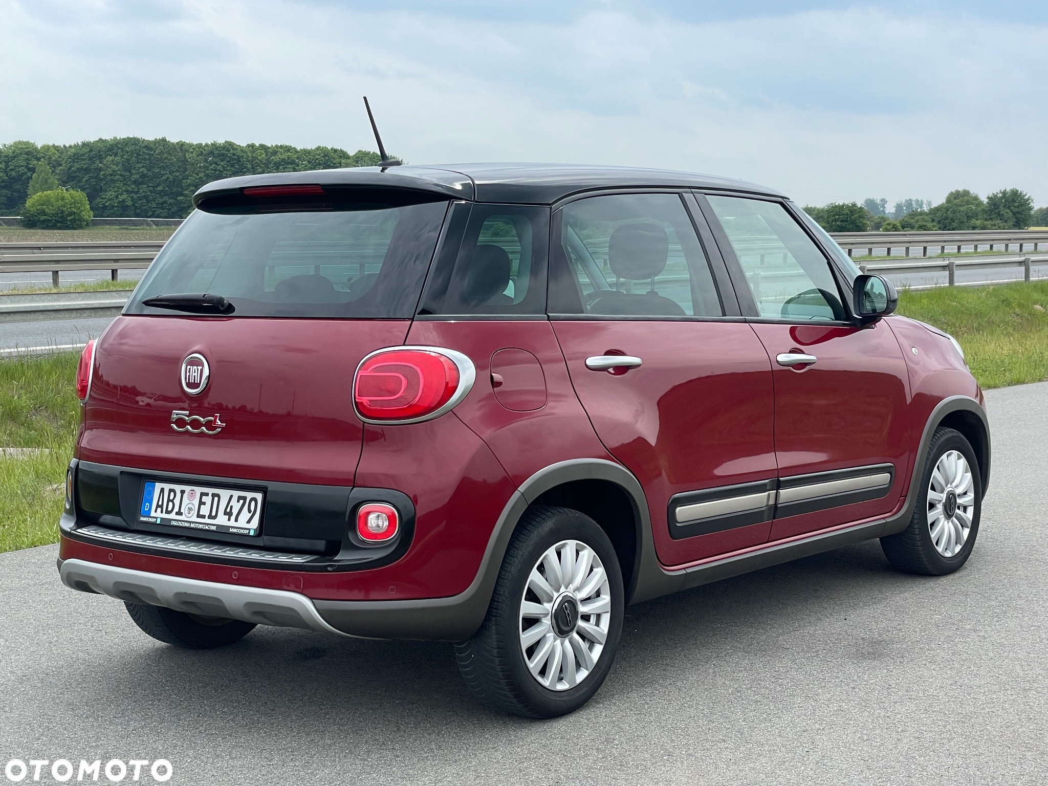 Fiat 500L 1.4 T-Jet 16V Urban Edition - 14