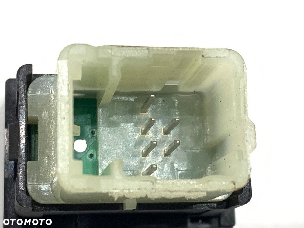 PRZEŁĄCZNIK OGRZEWANIA KANAPY  JEEP GRAND CHEROKEE IV (WK, WK2) 2010 - 2022 3.0 CRD V6 4x4 184 kW - 3