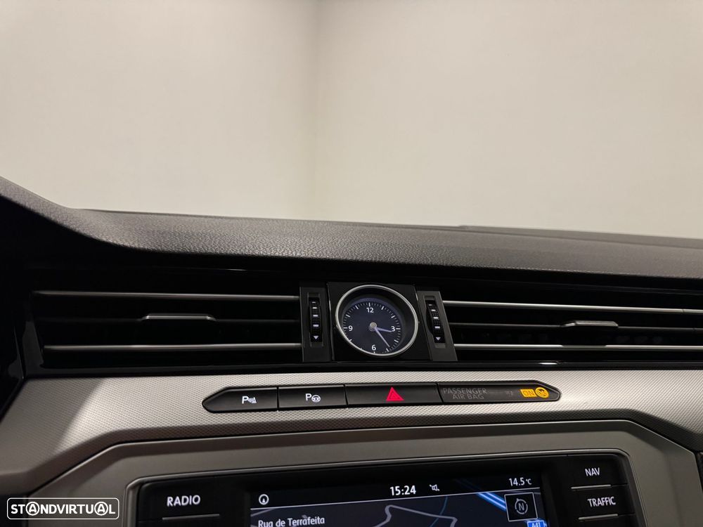 VW Passat Variant 1.6 TDI Confortline - 34