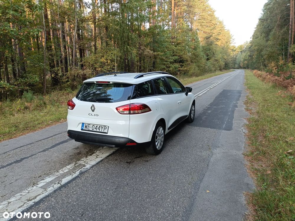 Renault Clio - 17