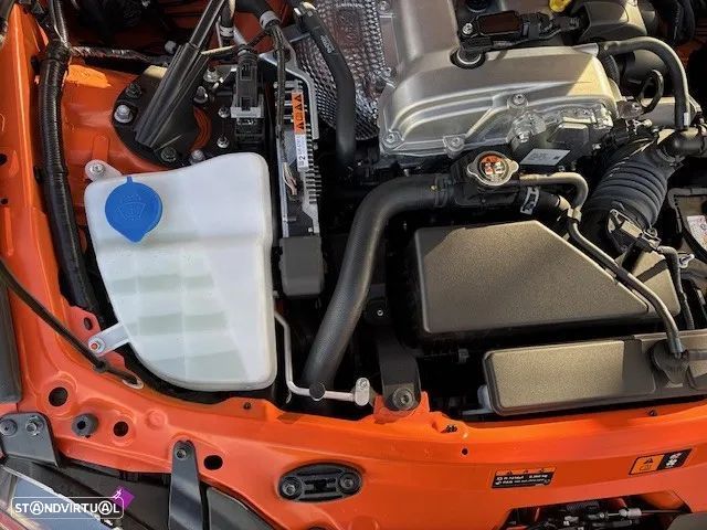 Mazda MX-5 SKYACTIV-G 184 30 ANNIVERSARY - 12