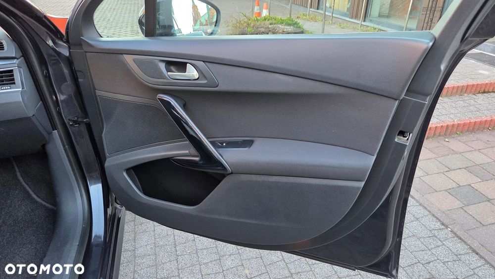 Peugeot 508 HDi FAP 140 Active - 30