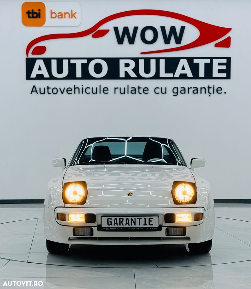 Porsche 944 - 24