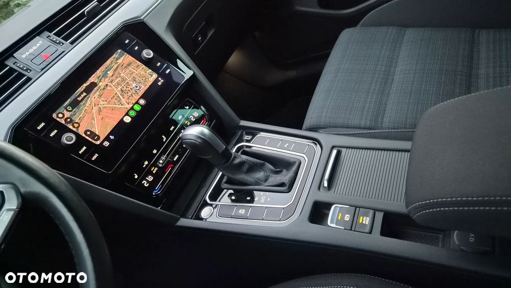 Volkswagen Passat 2.0 TDI EVO Business DSG - 31