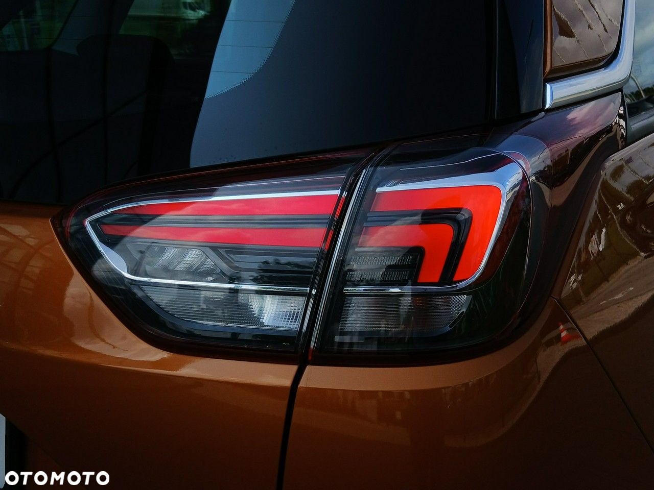 Opel Crossland X - 11