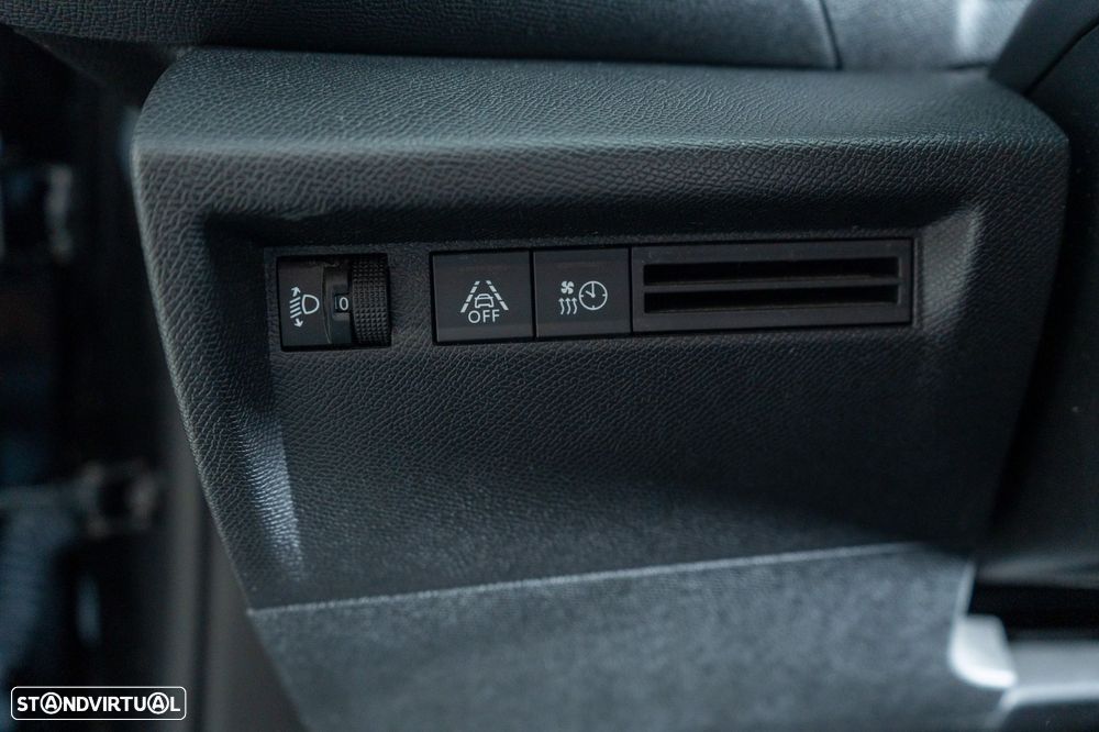 Citroën e-C4 50 kWh Feel - 25