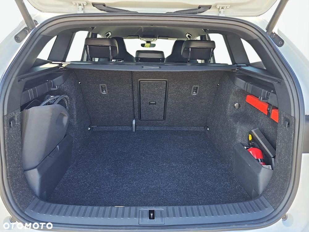 Skoda Enyaq 80x 82kWh Sportline Maxx - 12