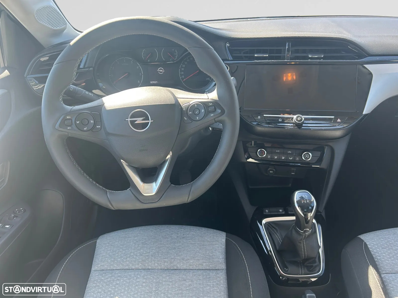 Opel Corsa 1.2 - 11