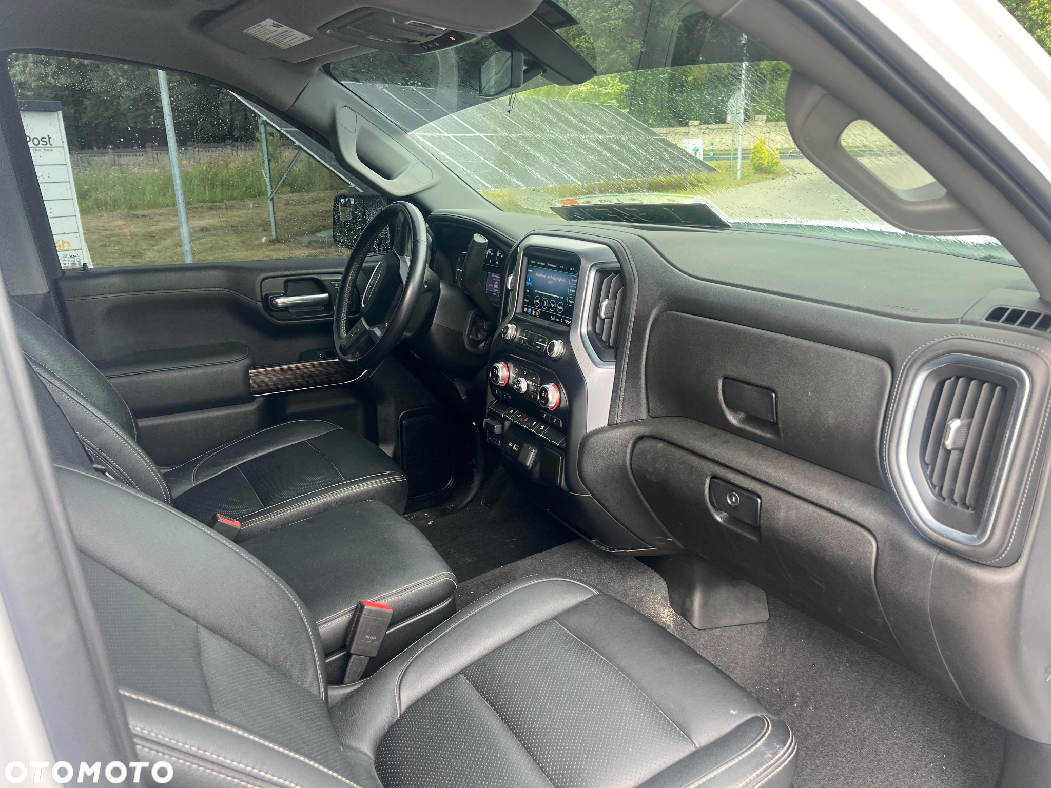 GMC Sierra - 8
