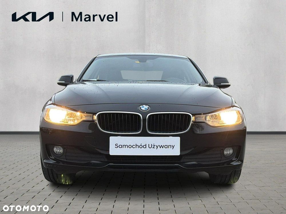 BMW Seria 3 316i - 2