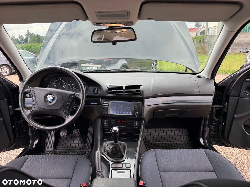 BMW Seria 5 - 11