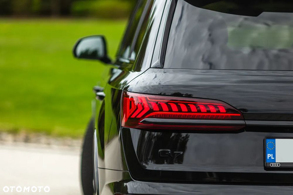 Audi Q7 50 TDI mHEV Quattro S Line Tiptr - 12