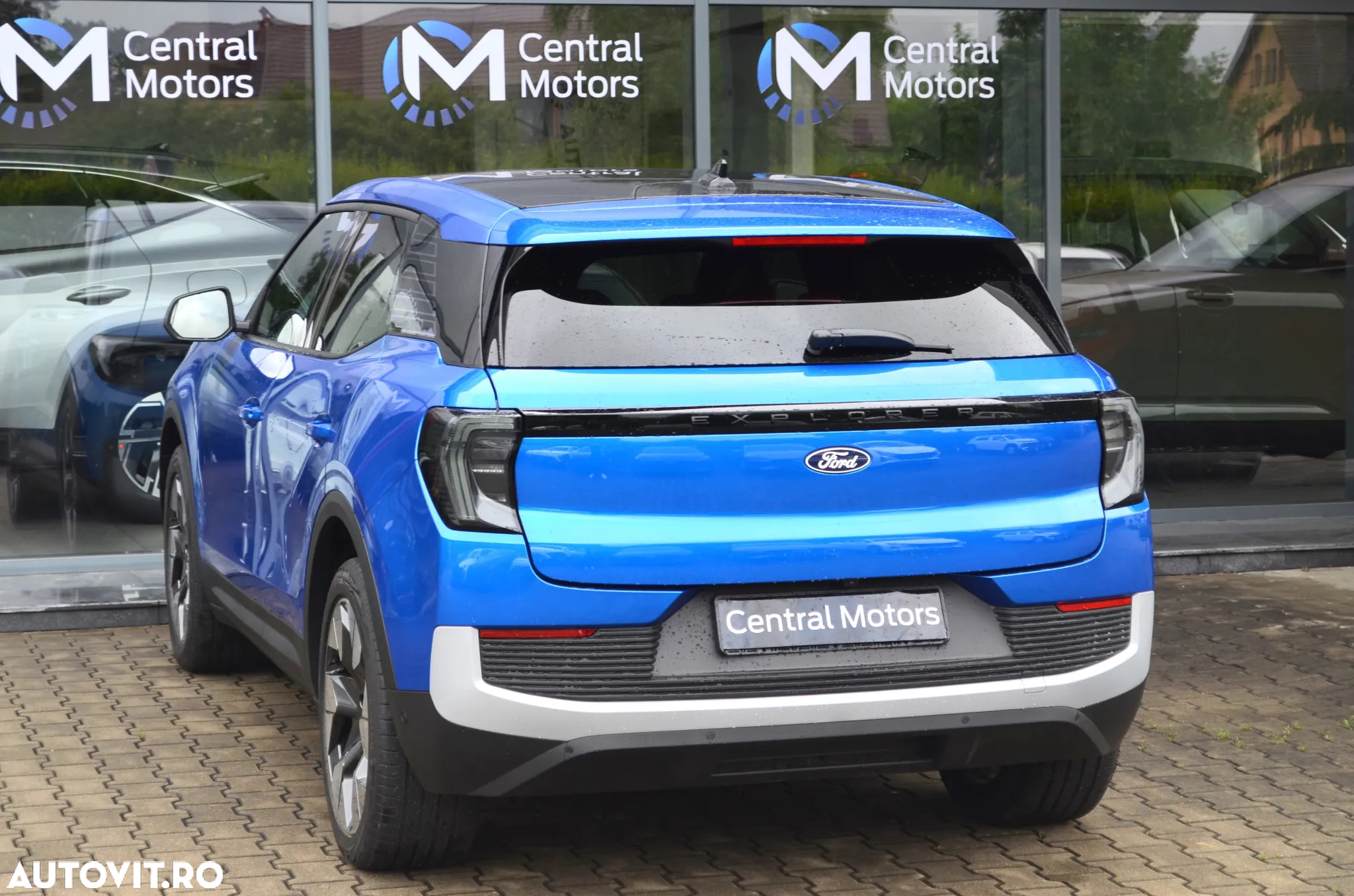 Ford Explorer AWD 79 kWh Extended Range Premium - 4