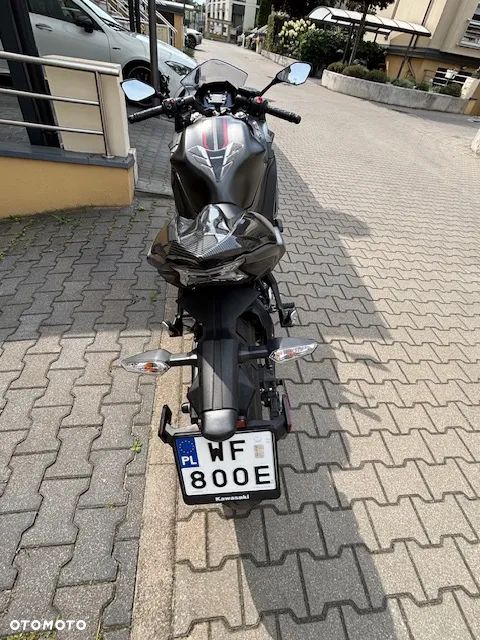 Kawasaki Ninja - 7