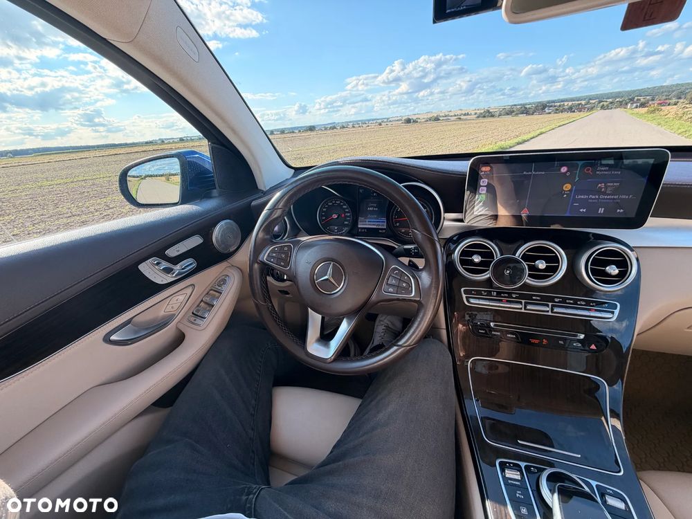 Mercedes-Benz GLC - 8